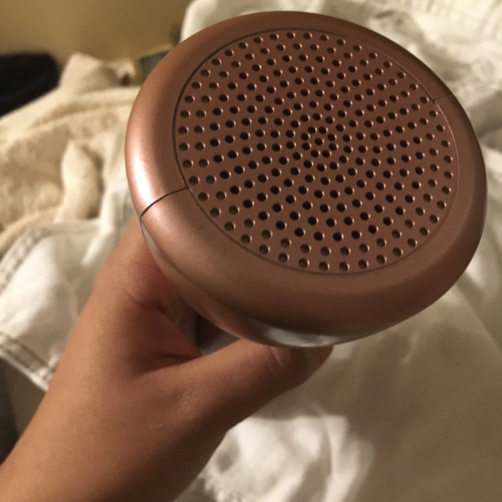 Microphone - Picture 3 of 3